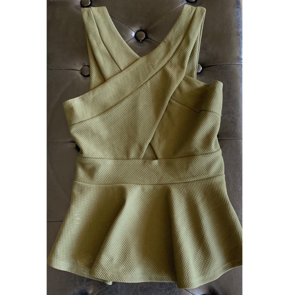 H&M green peplum top
